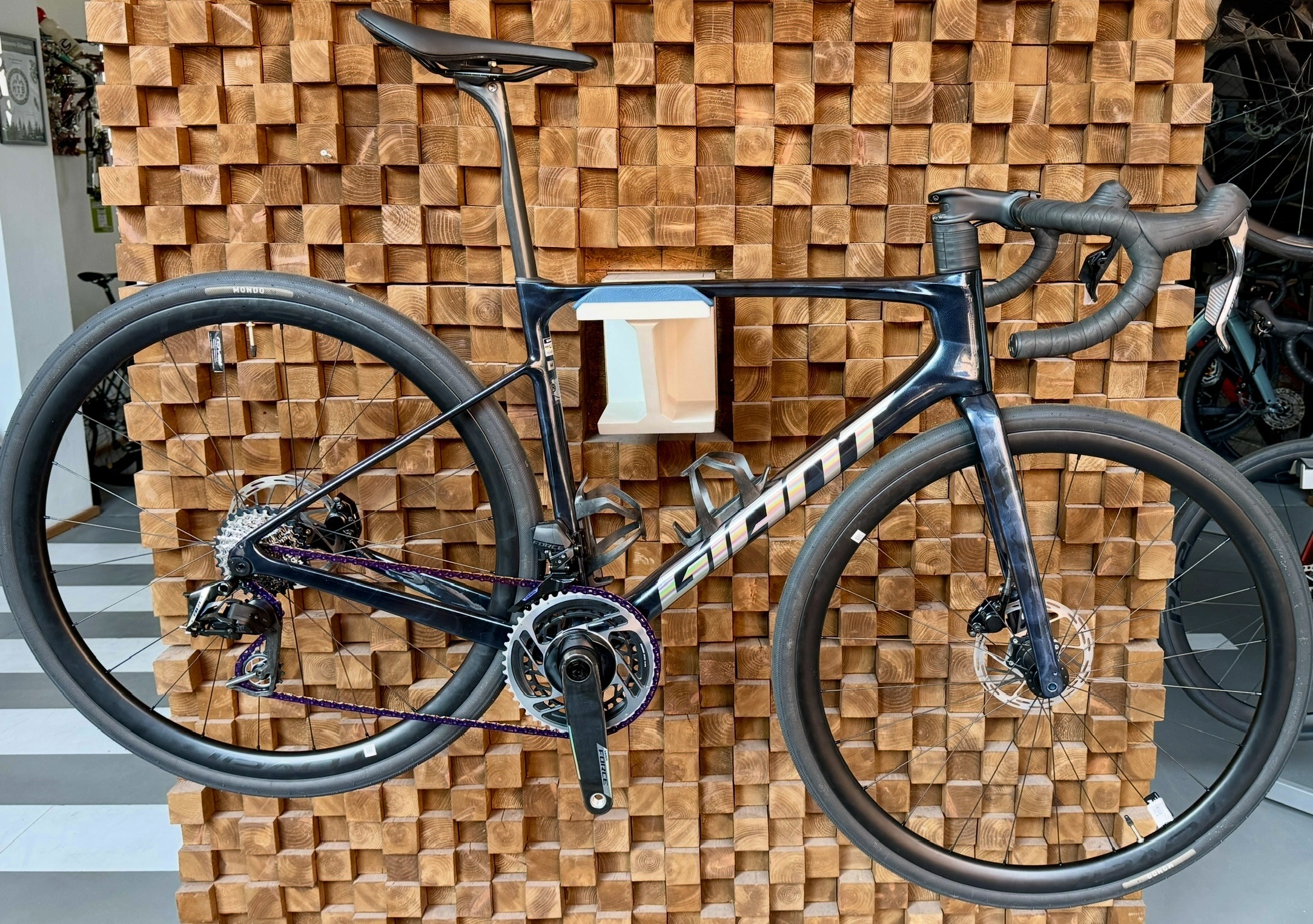 Defy Advanced Custom M